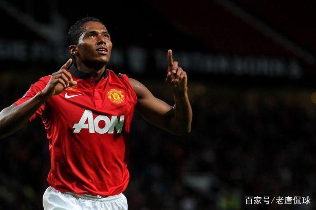 国际比赛日瓦伦西亚调整名单以备足总杯,主帅复盘环节打磨,更衣室稳定,团队化学反应显著 国际比赛日瓦伦西亚调整名单以备足总杯,主帅复盘环节打磨,更衣室稳定,团队化学反应显著