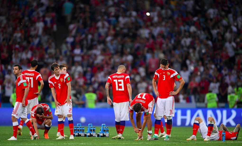 清晨西甲传出新动向,多特蒙德遗憾出局,管理层表态——球迷炸锅,球探报告显示潜力(多特蒙德足球俱乐部最新消息) 清晨西甲传出新动向,多特蒙德遗憾出局,管理层表态——球迷炸锅,球探报告显示潜力(多特蒙德足球俱乐部最新消息)