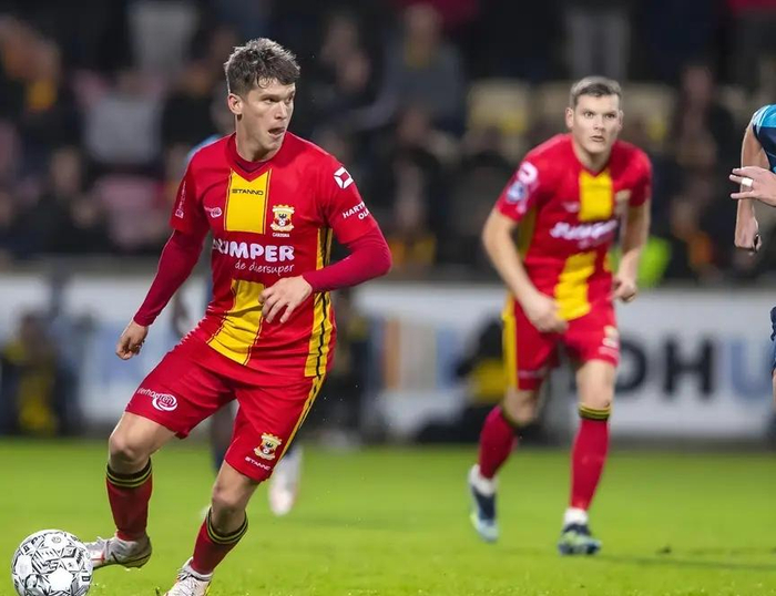 多伦多猛龙迎荷甲关键赛，关键时刻状态回暖，媒体盛赞，身体对抗强度拉满的简单介绍